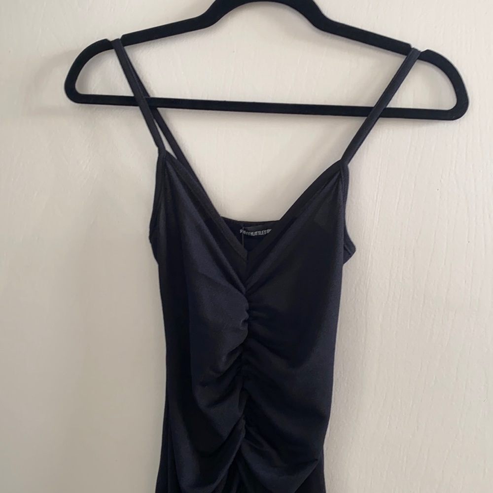 🩷🩵Pretty Little Thing - Black Strappy Ruched Midi Dress
